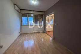 ZADAR, VOŠTARNICA - Stan za adaptaciju na top lokaciji, Zadar, Appartement