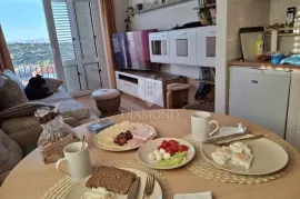 Predivan apartman sa pogledom na more, Senj, Stan