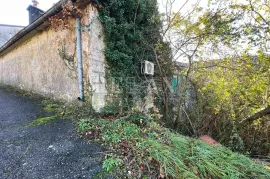 Bribir - kamena kuća za renovaciju, Vinodolska Općina, Kuća