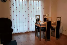 Ražanac - 2.5 soban apartman sa velikim vrtom! 165000€, Ražanac, Kвартира