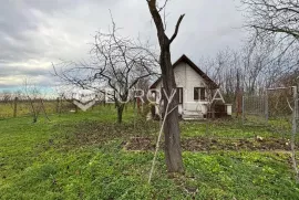 Budrovci, Budrovačko brdo, prekrasna vikendica, NKP 26 m2, Đakovo, Kuća