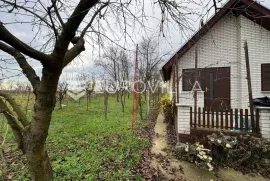 Budrovci, Budrovačko brdo, prekrasna vikendica, NKP 26 m2, Đakovo, Kuća