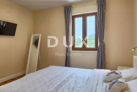 OPATIJA, MOŠĆENICE - Vila na osami, 240m2 s pogledom na more, Mošćenička Draga, Kuća