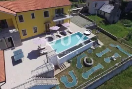 OPATIJA, MOŠĆENICE - Vila na osami, 240m2 s pogledom na more, Mošćenička Draga, Kuća