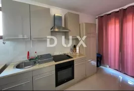 OTOK KRK, MALINSKA - Apartman 1S+DB u prizemlju sa terasom, Malinska-Dubašnica, Stan