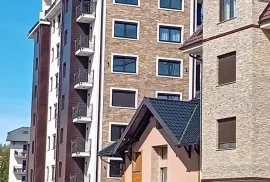 Izdajem apartman na Zlatiboru, Čajetina, Wohnung