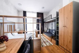 Apartman sa parkingom i skijašnicom, Bjelašnica, Wohnung