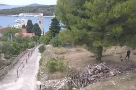 Građevinsko zemljište na otoku Prviću, Vodice, Земля