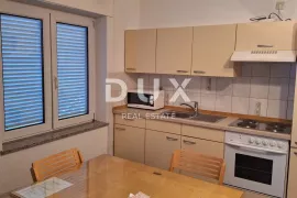 OTOK KRK, GRAD KRK (OKOLICA) - Apartman 2S+DB i tavan 107 m2, Krk, شقة