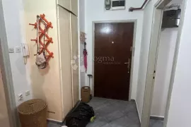 2SKL u odličnoj gradi, Rijeka, Appartement