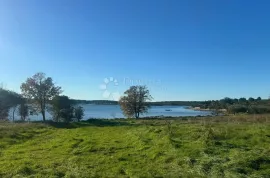 Građevinsko zemljište 1.red do mora, Medulin, Terreno