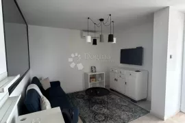 Rijeka, D. Vežica, novouređen 1+db, balkon, najam, Rijeka, Flat