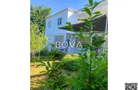 Kuća 153 m2 – Vrsi *Dva objekta* (ID-2497/C), Nin, House