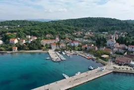 Kuća na otoku Zlarinu, Šibenik - Okolica, Haus