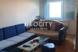 Novi Sad, Bulevar Evrope, Vardarska, 1.0, 28m2, Novi Sad - grad, Appartment