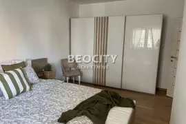 Novi Sad, Bulevar Evrope, Geri Karolja, 3.5, 105m2, Novi Sad - grad, Wohnung