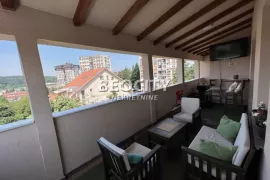 Rakovica, Kanarevo brdo, Borska, 3.0, 90m2, Rakovica, Διαμέρισμα